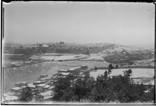 Jerusalem nevat. 1926<br><span style="font-size: small">Jerusalén nevado. 1926<br>   Jerusalem under snow. 1926</span>
